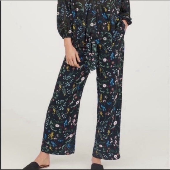 Anna Glover x H&M Floral Palazzo Pants Green Size 4 Career business Pants - Picture 1 of 11